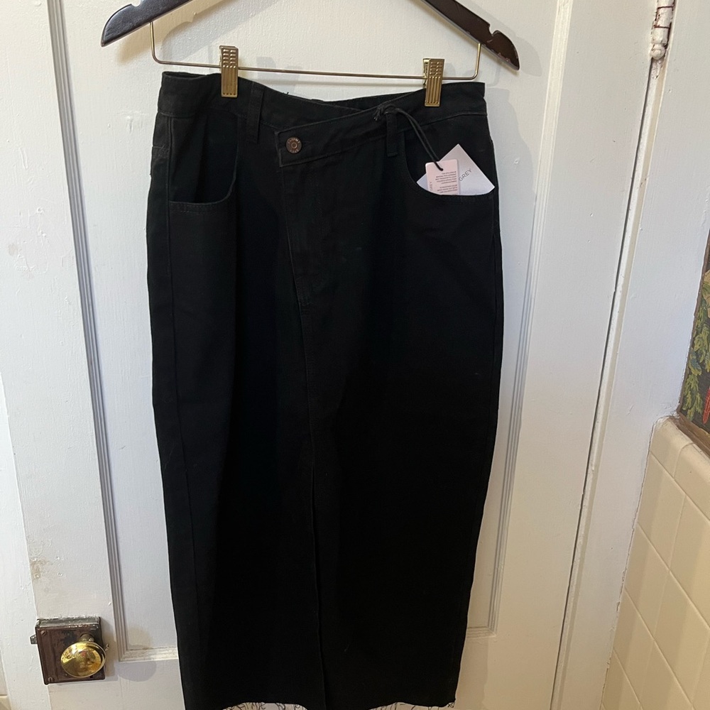 NWT Happily Grey Black Denim Maxi Skirt with Slit and Raw Hem - Size 11/29